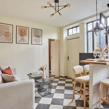 Center Of By Prestige Apartment Paris